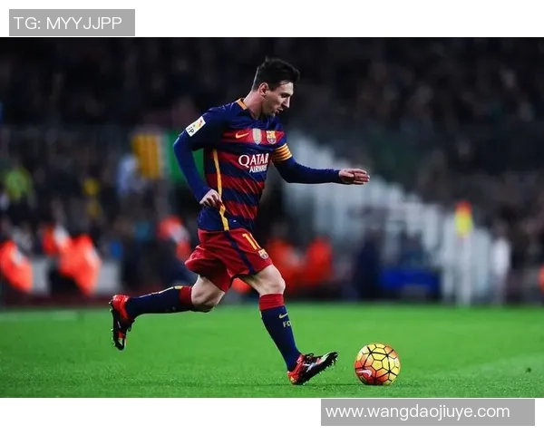 足球明星外号霸王龙背后的故事与传奇成就揭秘