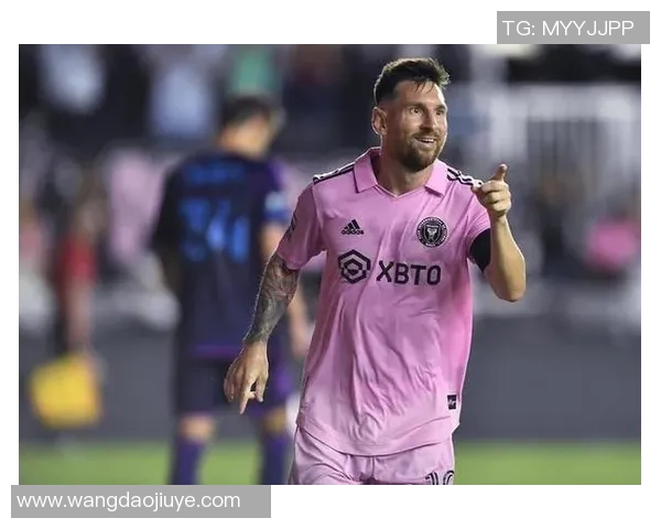 足球明星的小怪癖揭秘：你不知道的那些独特习惯和偏好